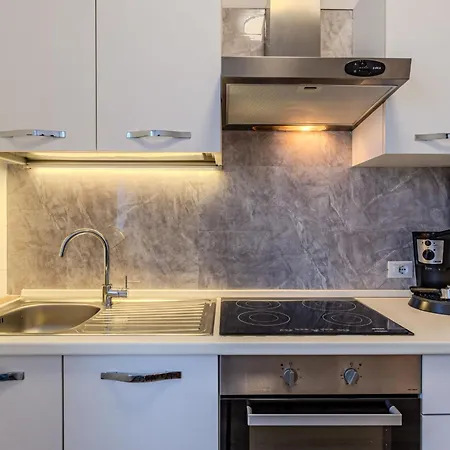 Daniela By Interhome